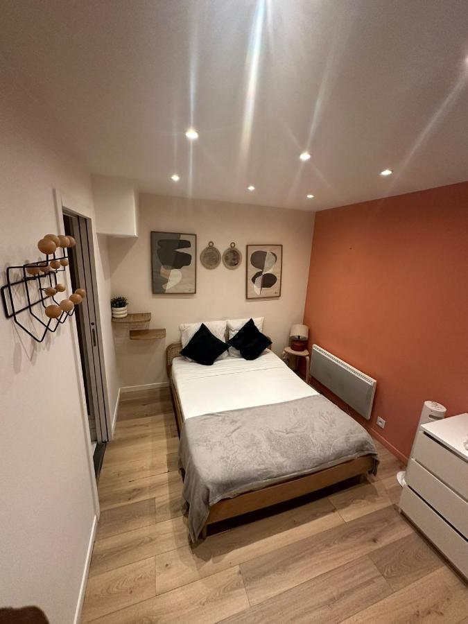 Appartement Modern And Warm Fully Renovated Split Level Apart Steps Away From The Grands Boulevard à Paris Extérieur photo