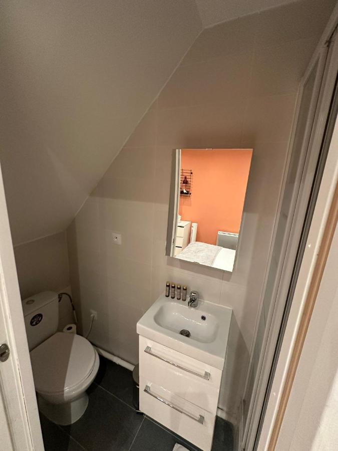 Appartement Modern And Warm Fully Renovated Split Level Apart Steps Away From The Grands Boulevard à Paris Extérieur photo