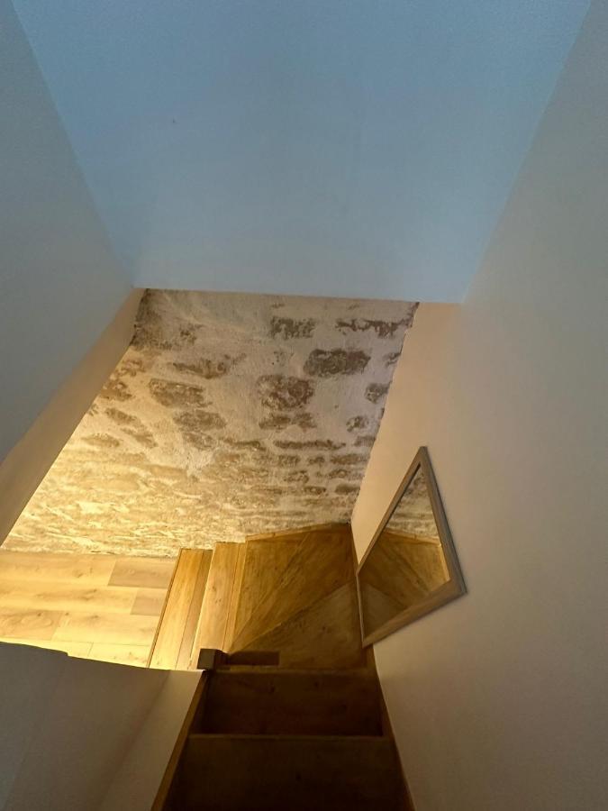 Appartement Modern And Warm Fully Renovated Split Level Apart Steps Away From The Grands Boulevard à Paris Extérieur photo